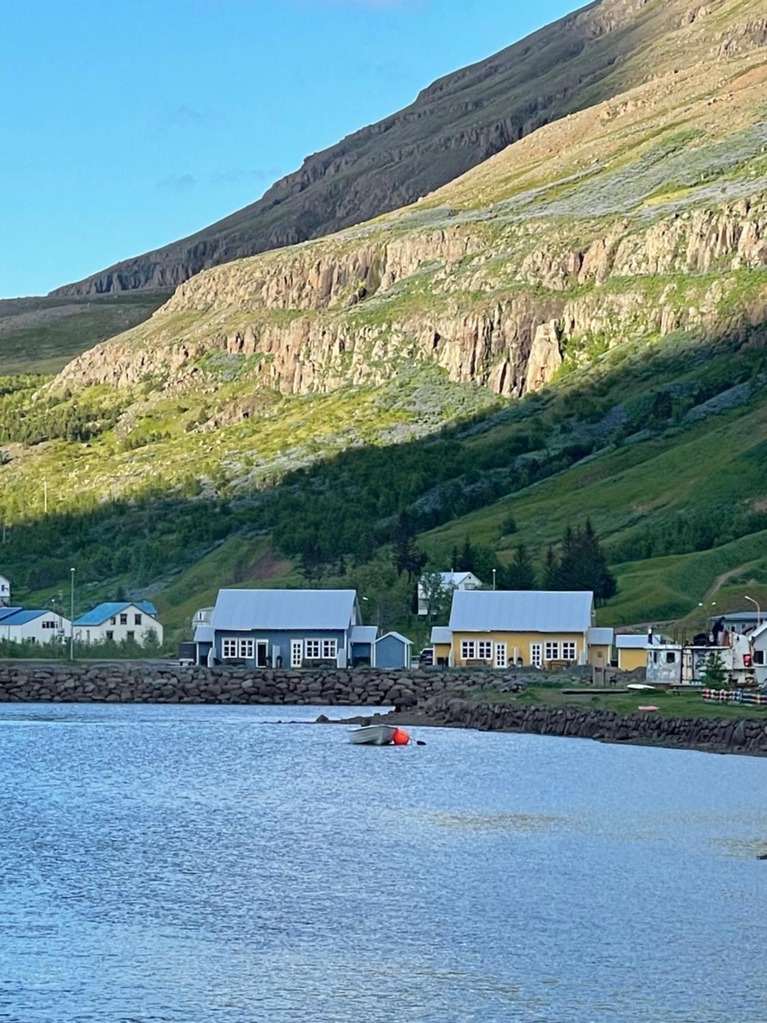 뢴슬레이라 아파트먼트 Seyðisfjörður 외부 사진