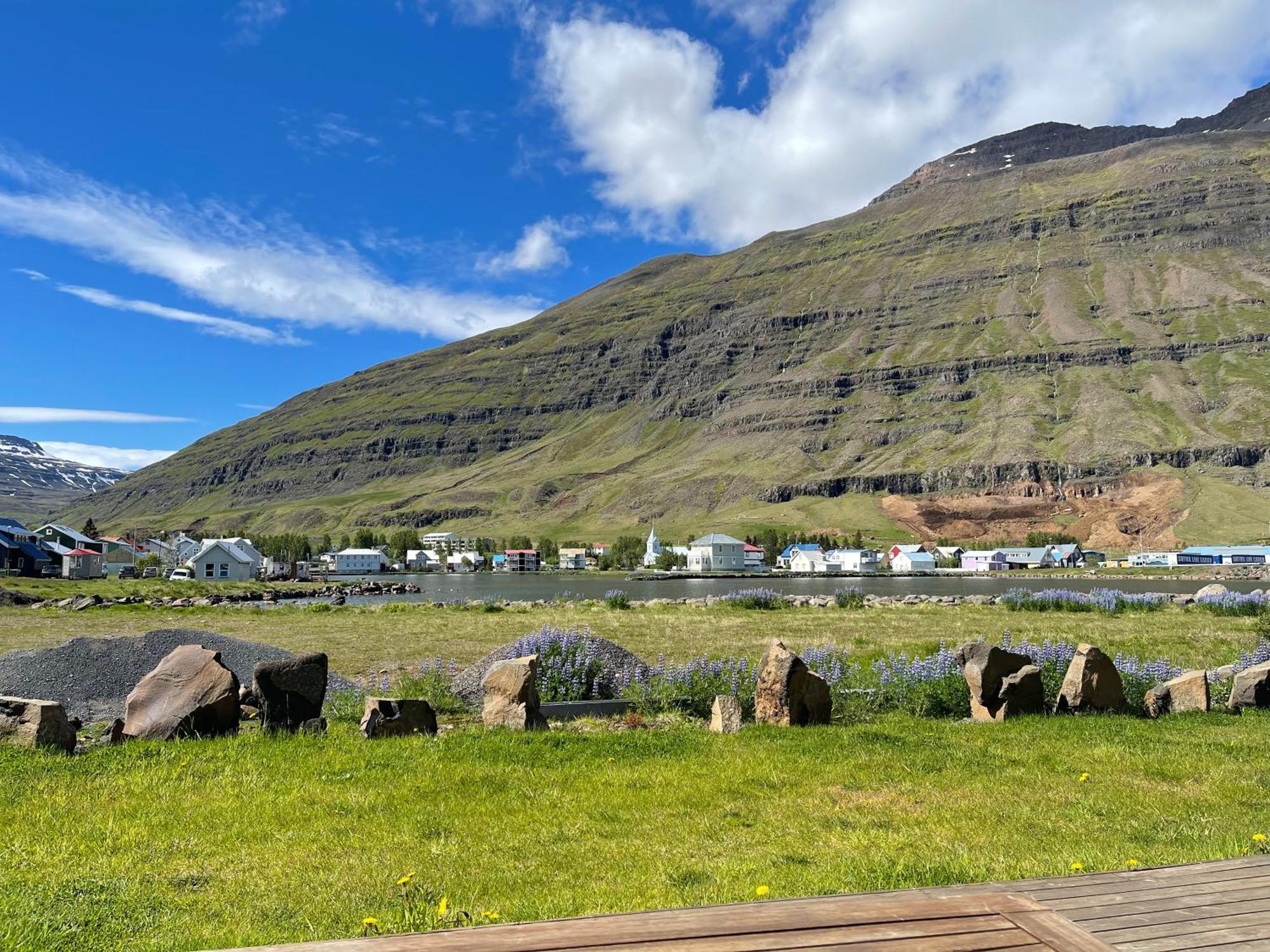 뢴슬레이라 아파트먼트 Seyðisfjörður 외부 사진