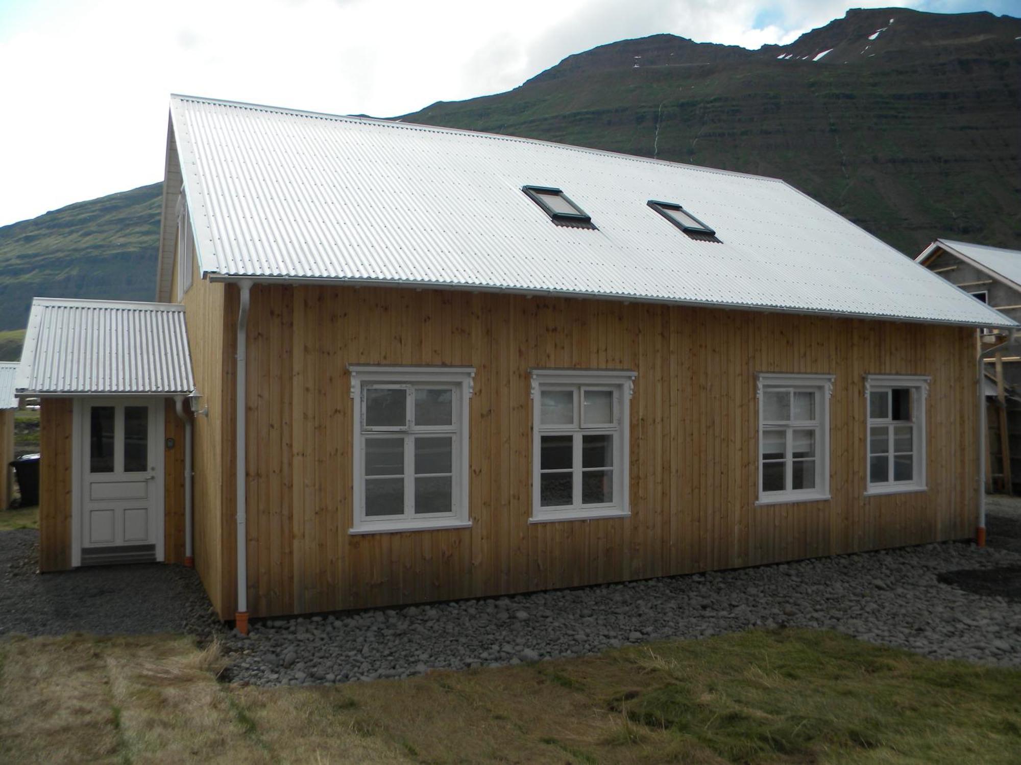 뢴슬레이라 아파트먼트 Seyðisfjörður 객실 사진
