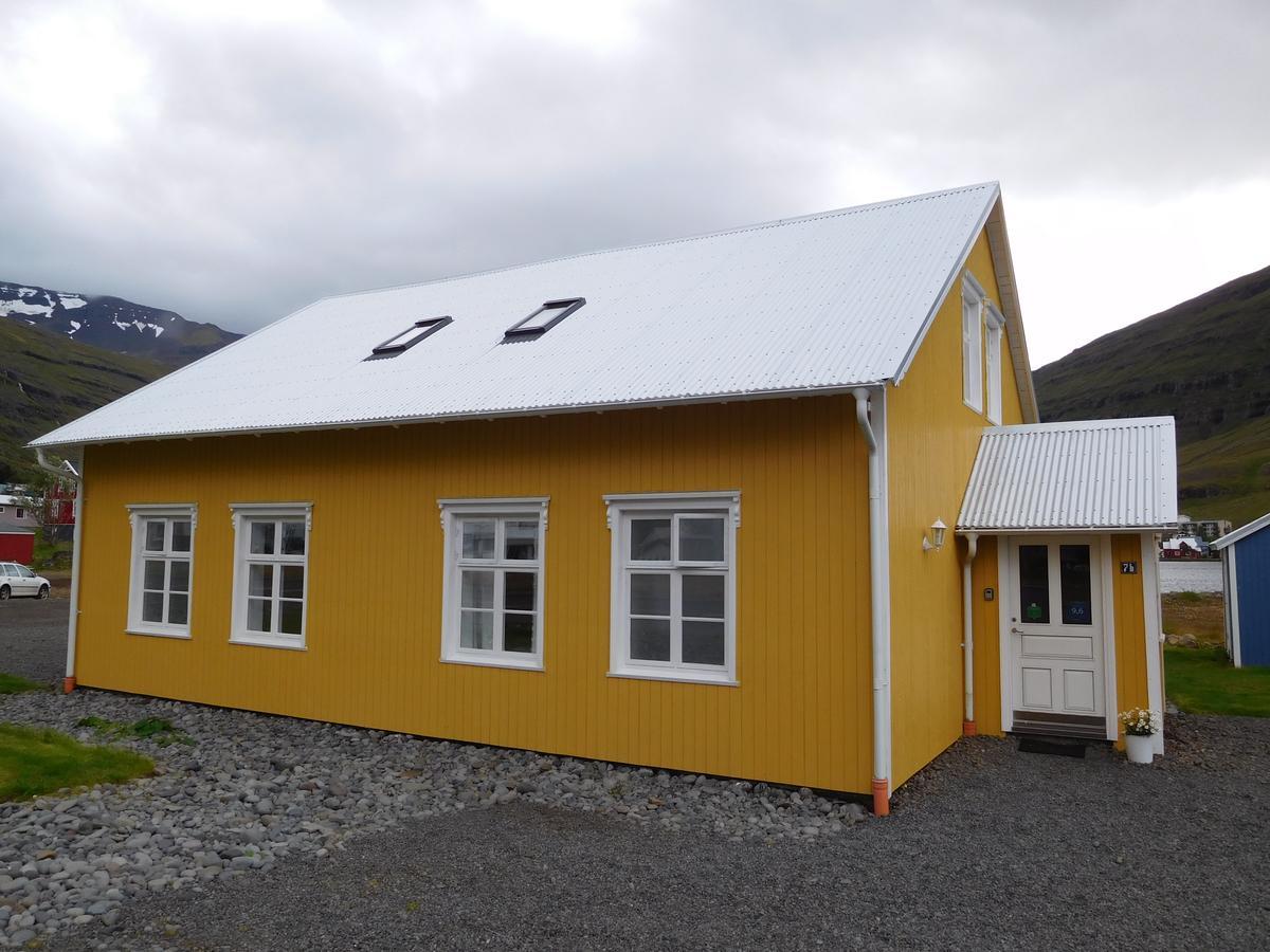 뢴슬레이라 아파트먼트 Seyðisfjörður 외부 사진